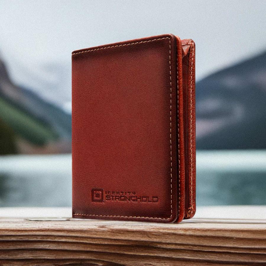 The Waltlet™ RFID Minimalist Wallet